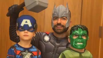 Thales Bretas sobre paternidade: "Tem dias que eu me acho mesmo um super-herói" - Instagram