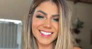 Após alguns dias afastada de publicações online, Hariany Almeida aposta em biquíni lilás - Instagram