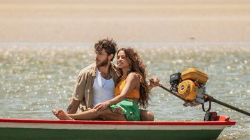Chay Suede e Lucy Alves protagonizam cena de sexo dentro da água e internautas vão à loucura - Globo/Matheus Marques