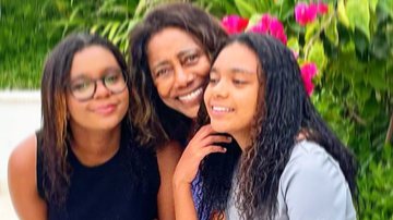 Tutor decide onde as filhas de Gloria Maria morarão - Instagram