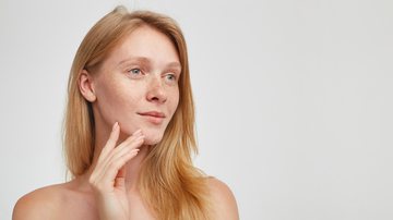 Massagem facial: O segredo para reduzir os efeitos do estresse na pele - Freepik