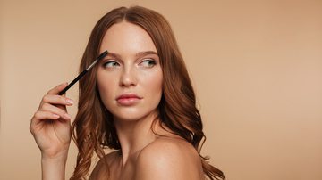 5 dicas para cuidar das sobrancelhas - Freepik