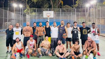 Ex-jogador forma time de basquete com atletas gays - Instagram