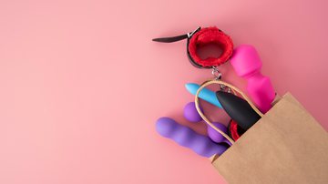 Dia do Sexo: Conheça os benefícios do uso de sex toys a dois - Freepik