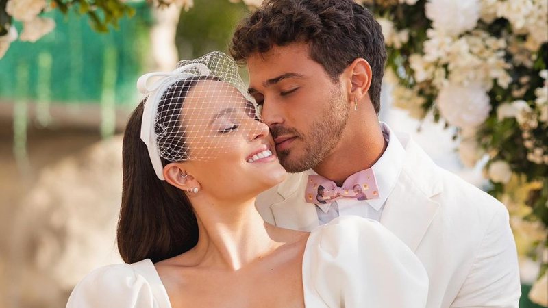 Pais de Larissa Manoela quebram silêncio e revelam que não foram convidados para casamento da filha - Instagram