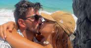 Gui Napolitano e Catherine Bascoy rebolam coladinhos e trocam beijos apaixonados - Instagram