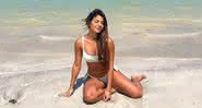 DICAS! Seis poses na praia inspiradas nas fotos de Hariany Almeida - Instagram