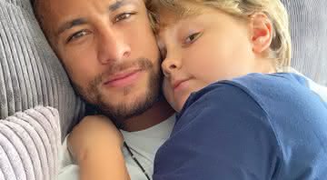 Aos 8 anos, Davi Lucca expõe Neymar durante live - Instagram