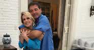 A apresentadora Ana Maria Braga compartilhou um clique lindíssimo ao lado de seu mais novo marido, Johnny Lucet - Instagram
