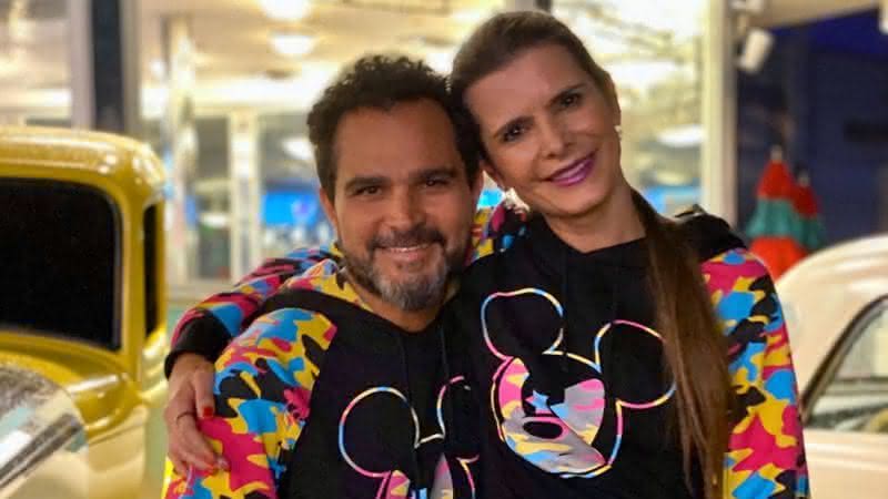 Luciano Camargo compartilha clique romântico ao lado da esposa e encanta os fãs - Instagram