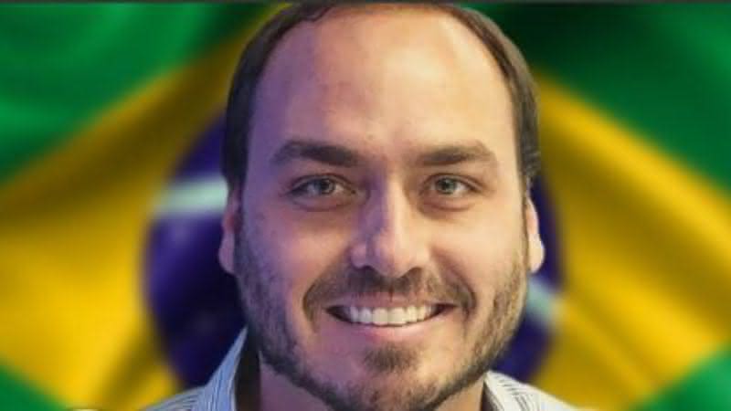 Leo Dias revela quem é a namorada de Carlos Bolsonaro - Instagram