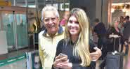 Carlos Alberto de Nóbrega busca filha no Aeroporto e se emociona - Instagram