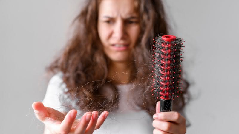 Queda de cabelo: conheça a principais causas e como prevenir - Freepik
