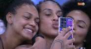 BBB22: Linn da Quebrada, Jessilane e Natália cumprem promessa e fazem topless na piscina - Twitter