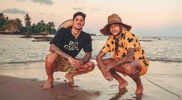 Gabriel Medina posa ao lado de Neymar e encanta - Instagram