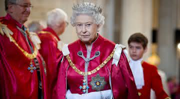 Rainha Elizabeth II deixa o Palácio de Buckingham - Getty Images