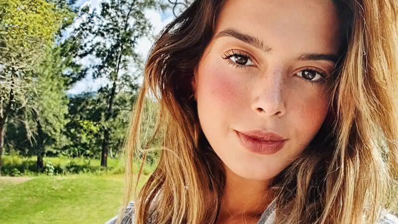 Giovanna Lancellotti, de 'Ricos de Amor', dá dicas de webnamoro e brinca: "Quem tá precisando sou eu" - Instagram
