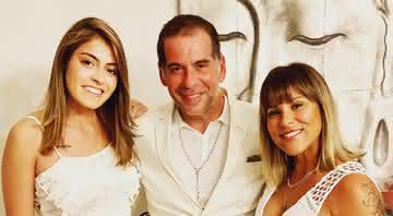Leandro Hassum posa ao lado da filha e da esposa e encanta - Instagram
