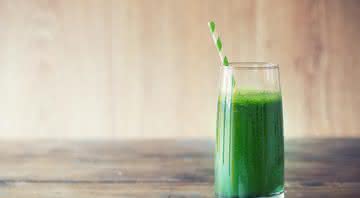 Dieta barriga negativa - receita de suco verde - Foto Shutterstock