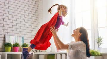 Proteção demais atrapalha: a criança torna-se insegura - Shutterstock