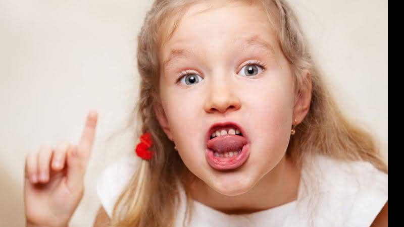 A falta de níveis hierárquicos entre pais e filhos é uma das causas de mau comportamento infantil - Foto Shutterstock