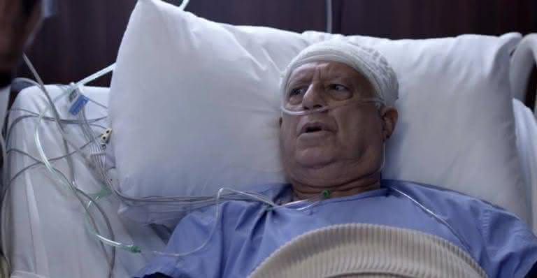 pós acidente, Alberto acorda e reconhece apenas Paloma em hospital - TV Globo