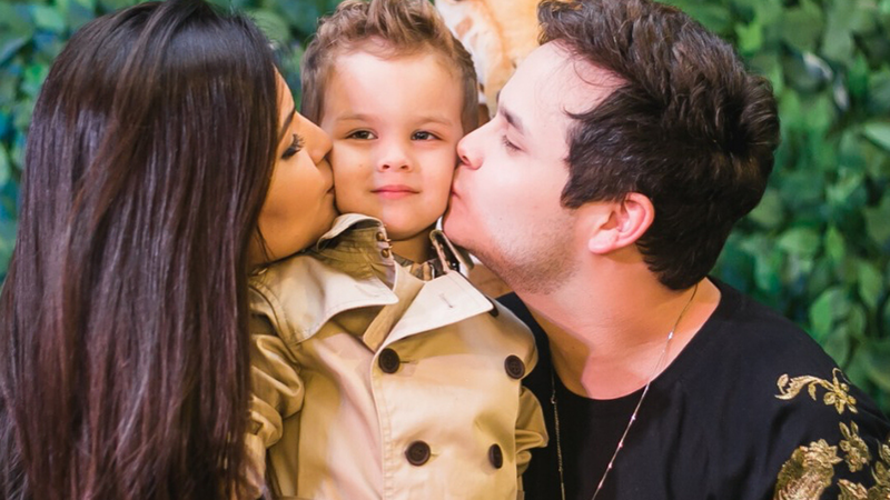 A família Aleixo celebra os 5 anos de Davi. - Instagram