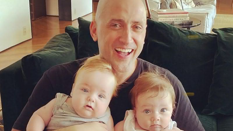 Paulo Gustavo celebra a paternidade e está muito feliz - Instagram