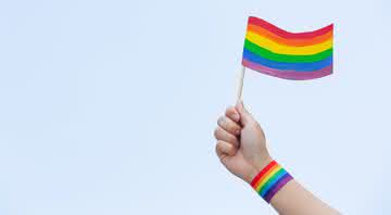 Por unanimidade, deputados do Canadá votam para proibir a terapia de conversão LGBTQIA+ - Freepik