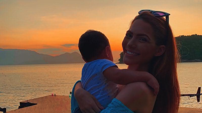 Tia do filho de Sarah Poncio ameaça mãe biológica do menino - Instagram
