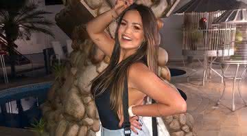 Aos 19 anos, Suzanna Freitas revelou que já fez cirurgias plásticas - Instagram
