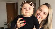 Thaeme Mariôto celebra décimo mês de filha, Liz, e se declara: "Meu grudinho, minha vida" - Instagram
