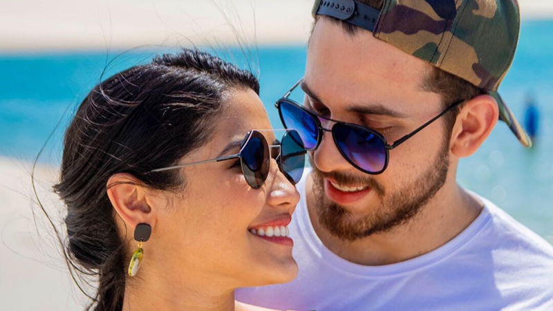 Thaynara OG e Gustavo Mioto durante uma das viagens do casal. - Instagram